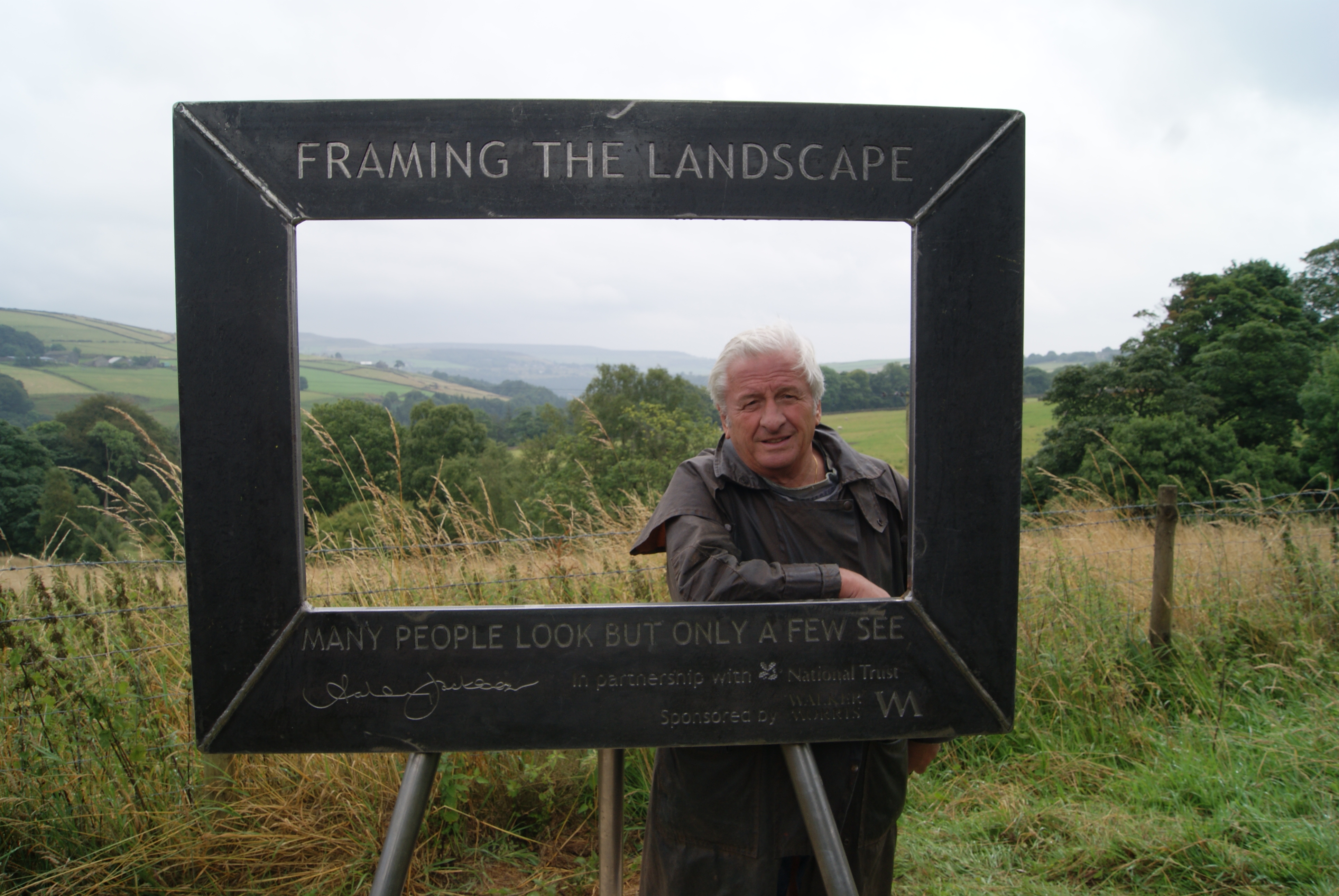 Ashley Jackson launches frame at Hardcastle Crags